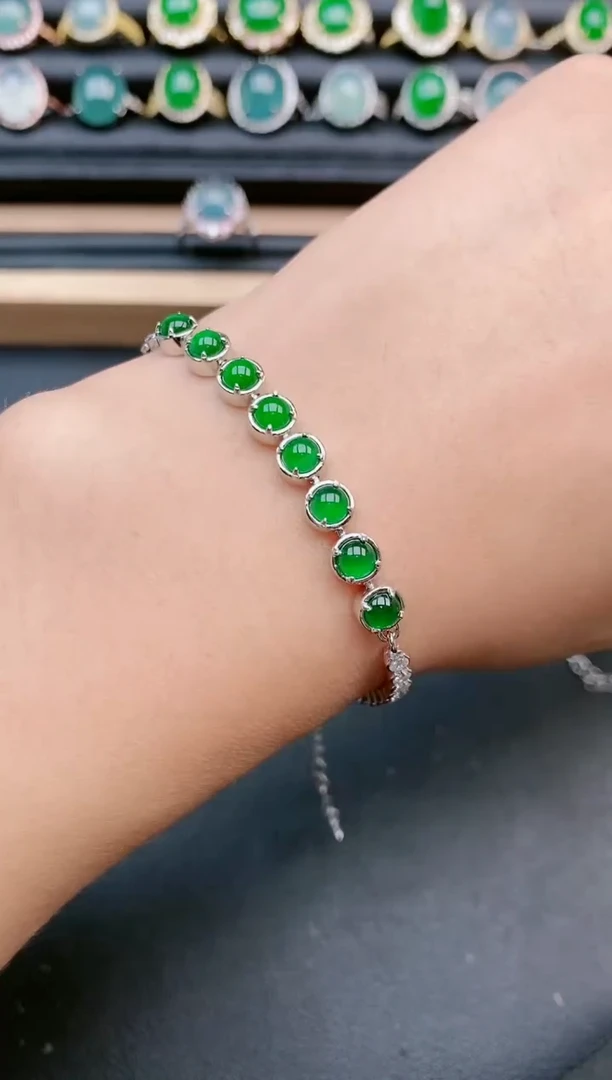 翡翠戒指银S925镶嵌111111