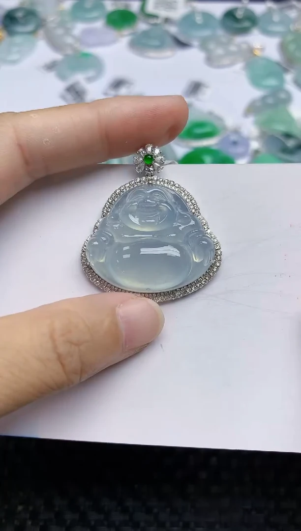 翡翠18K金镶嵌颈饰天然A货翡翠