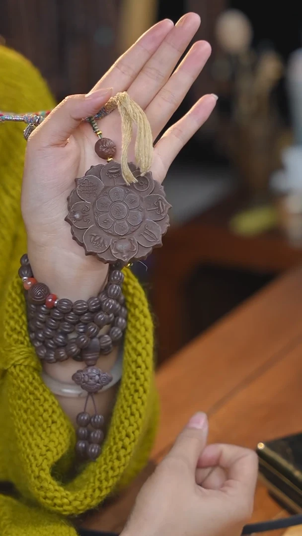 泥塑次第花开 超大号宝相花脖挂款