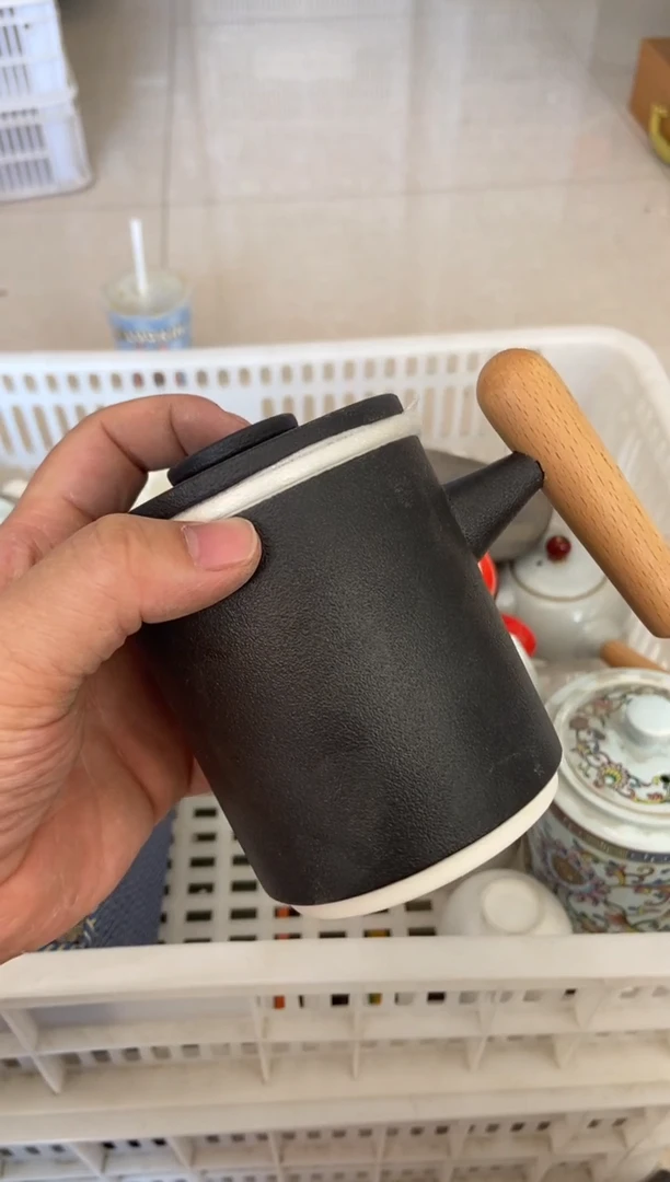 杯无运费险有瑕疵的摄影的产品有使用过的痕迹有点脏介意勿拍