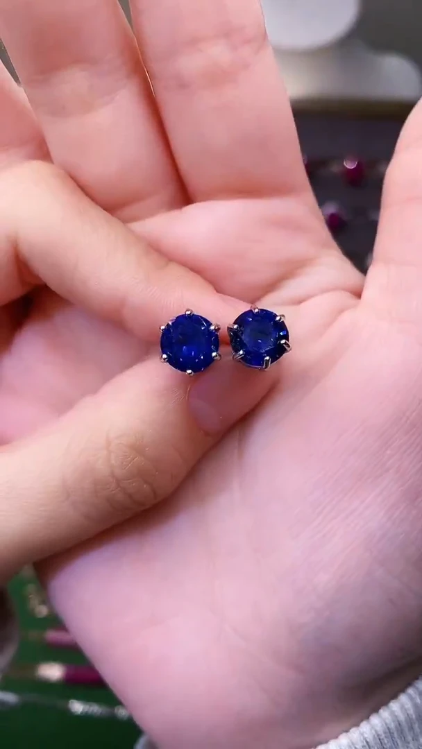 耳饰蓝宝石银S925镶嵌1111