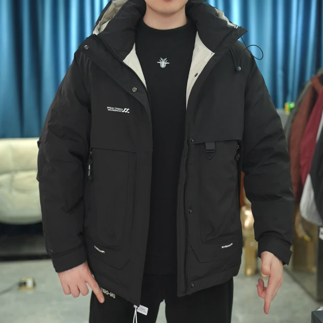 【麦炫严选】男士冬季连帽三防户外纯色短款极寒加厚非标外套66226