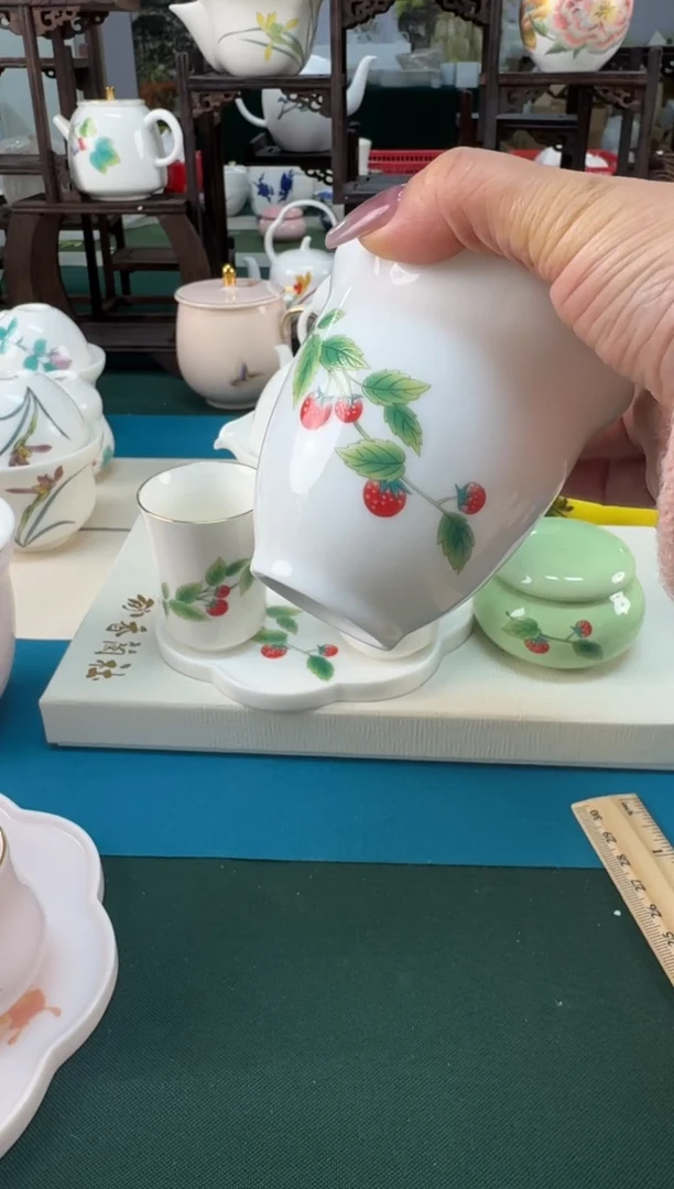 【闪购商品】瓷器 ······.......