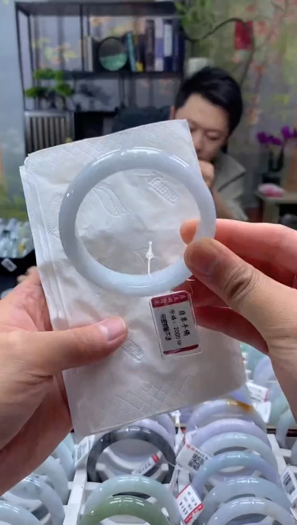 未镶嵌手镯翡翠212********