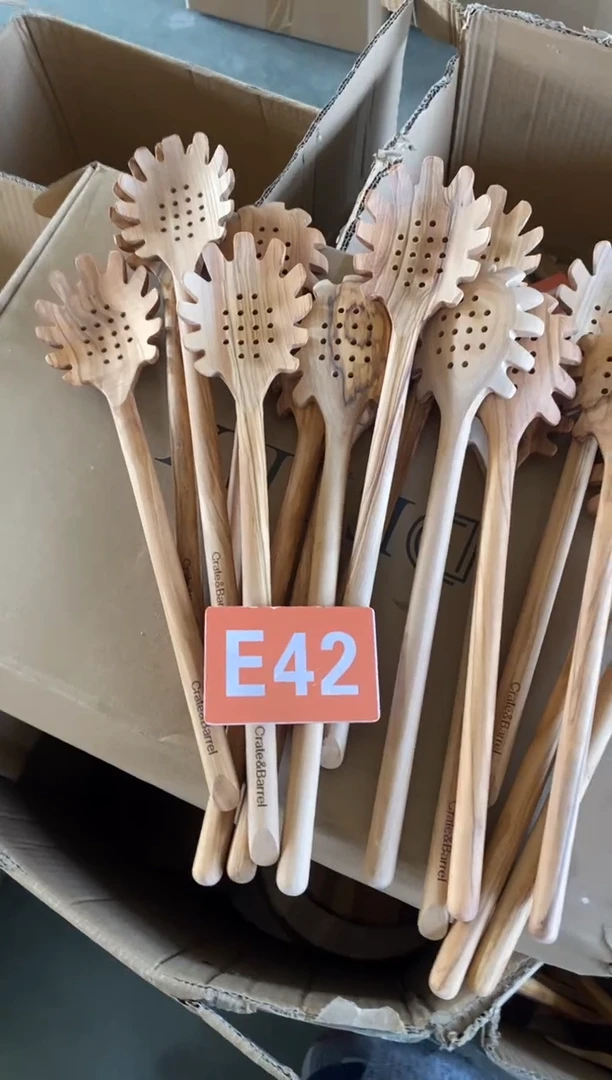 木闪购2025/12/3 E42