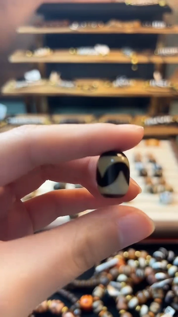 玛瑙/玉髓颈饰未镶嵌100(微瑕随机发货）