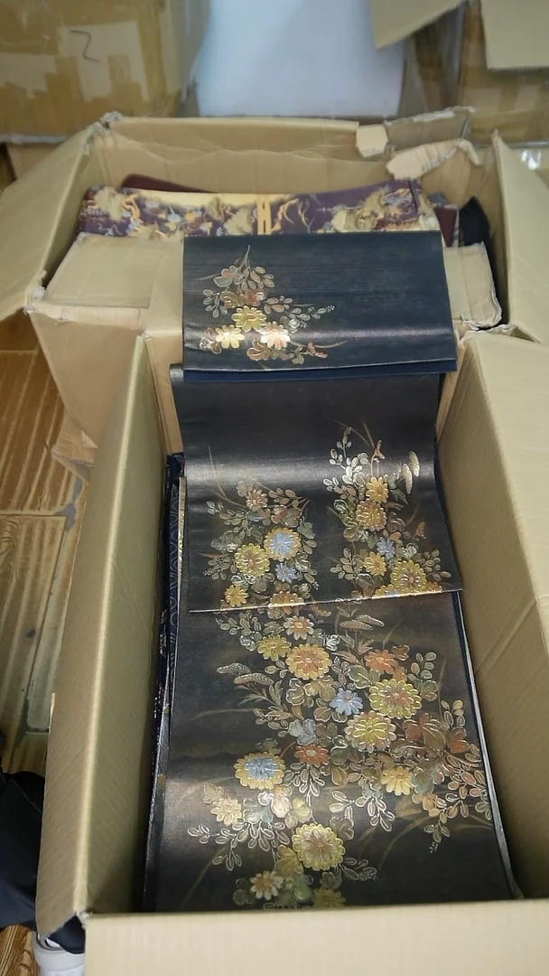 织绣23四通花卉金莳绘
