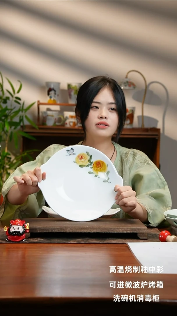 景德镇手绘釉中彩（食品级）双耳锅