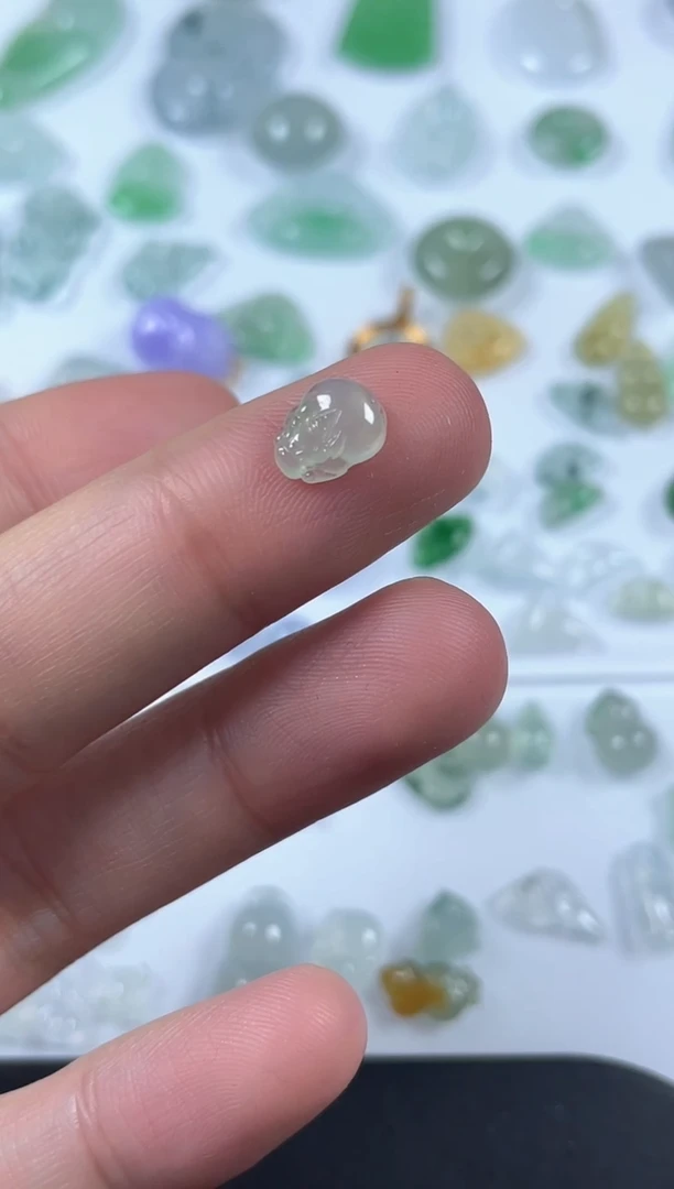 未镶嵌裸石翡翠缅甸天然翡翠