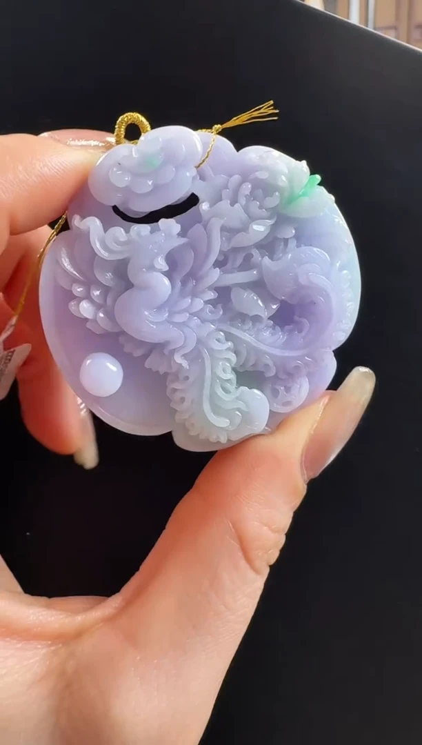 颈饰未镶嵌翡翠凤牌