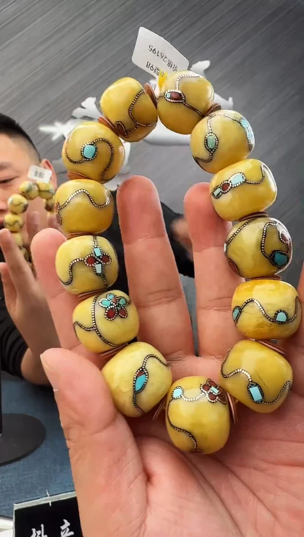 蜜蜡未镶嵌珠宝奇石假一罚十98，多样性发其一