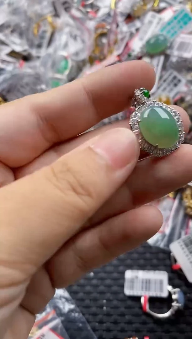 翡翠戒指银S925镶嵌777777    3