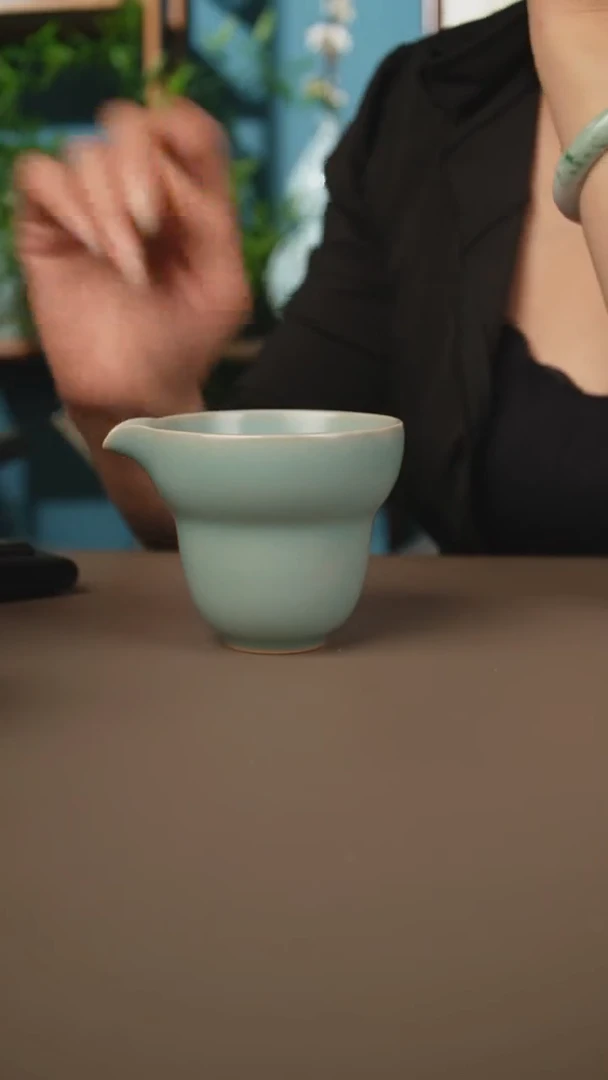 仿古天青公道杯微暇