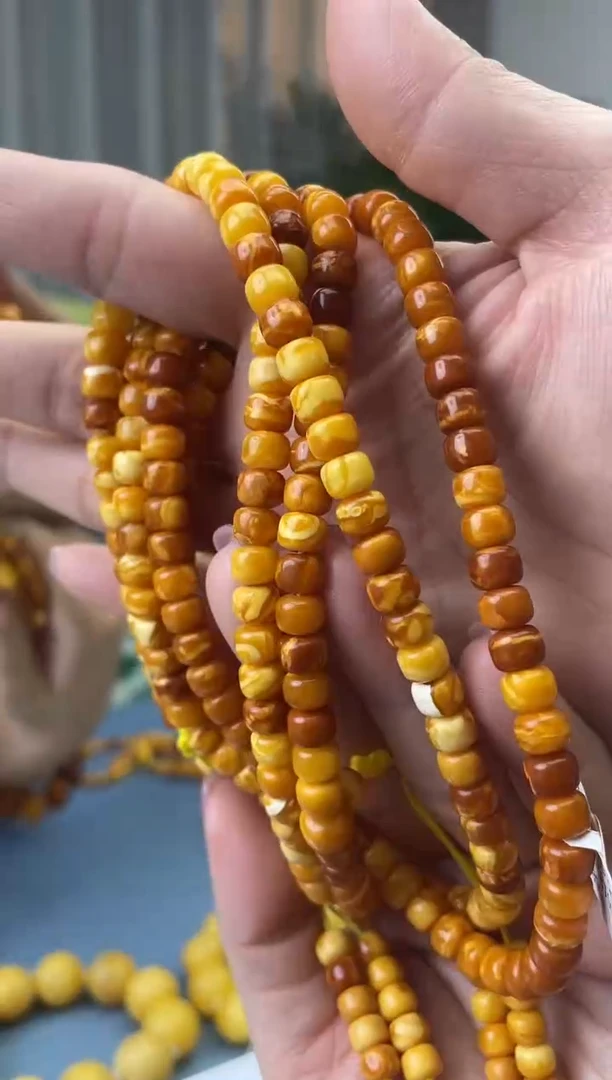 【闪购商品】蜜蜡珠宝奇石未镶嵌假一罚十，多样性发一件019.6