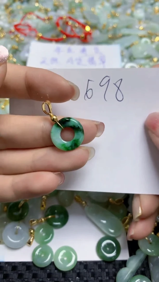 【闪购商品】翡翠颈饰合金   天然A货翡翠