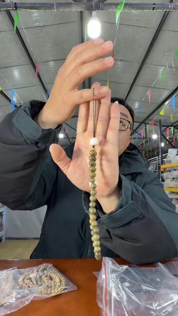 维腊木（绿檀）手串/手链A17 实物为准