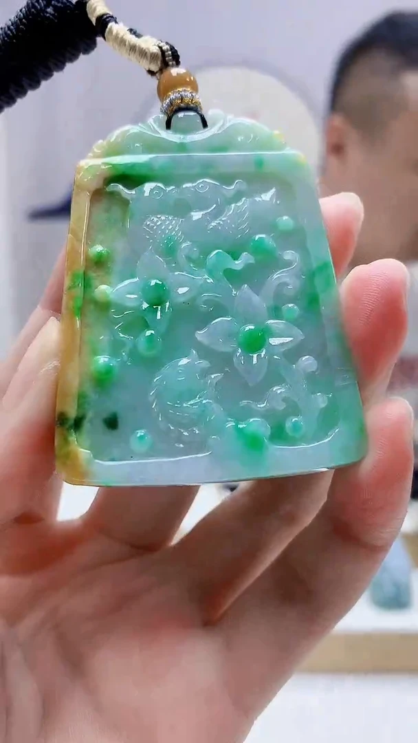 未镶嵌定制翡翠4898zm-毛货挂件荷叶鱼93