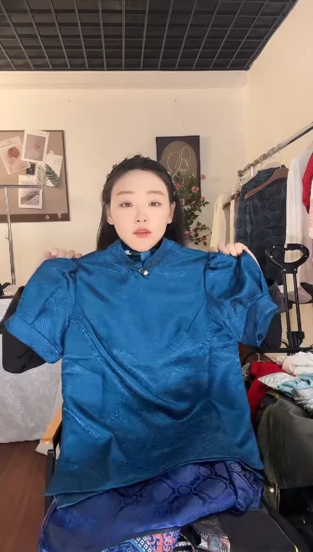 闪电购蓝色半袖L码
