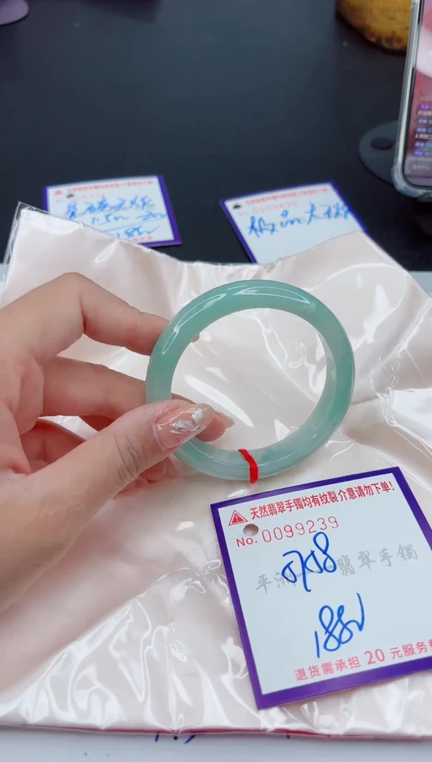 翡翠手镯未镶嵌1111111111