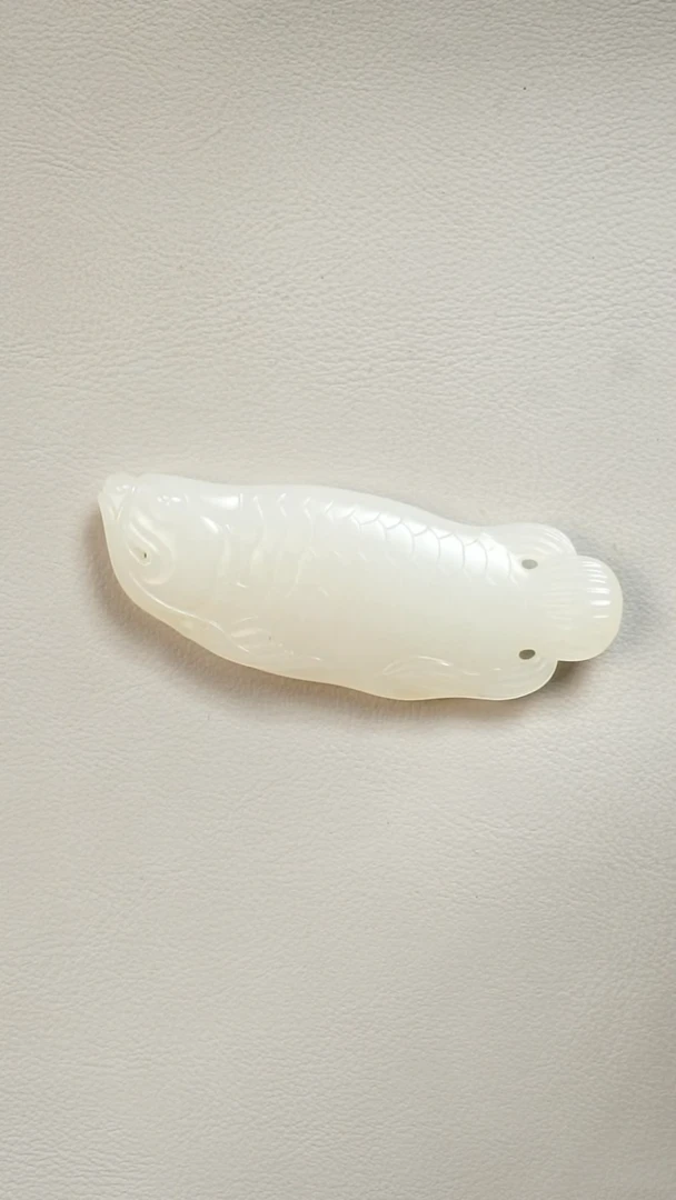 未镶嵌和田玉挂件鱼