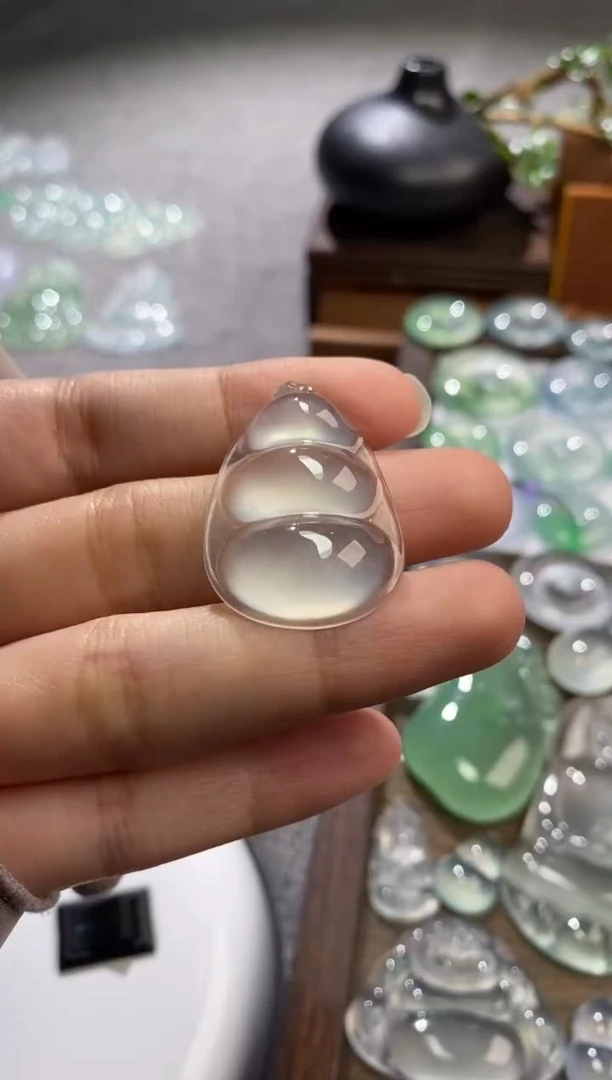 吊坠(不含链)未镶嵌翡翠豆子