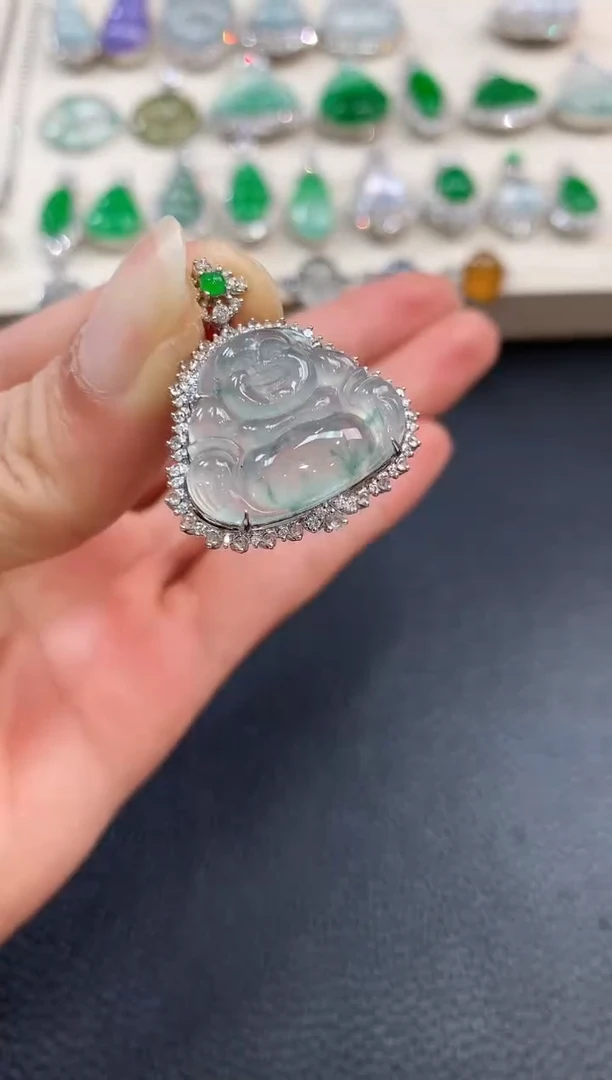 【闪购商品】翡翠吊坠(不含链)18K金镶嵌m8