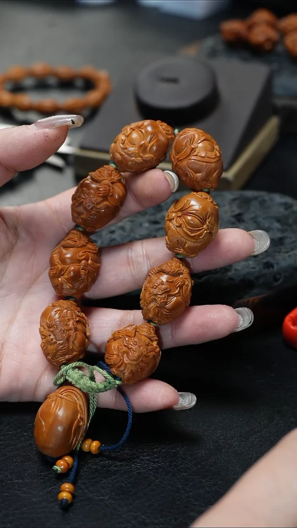 手串/手链橄榄核达**隆鱼子精品核文化