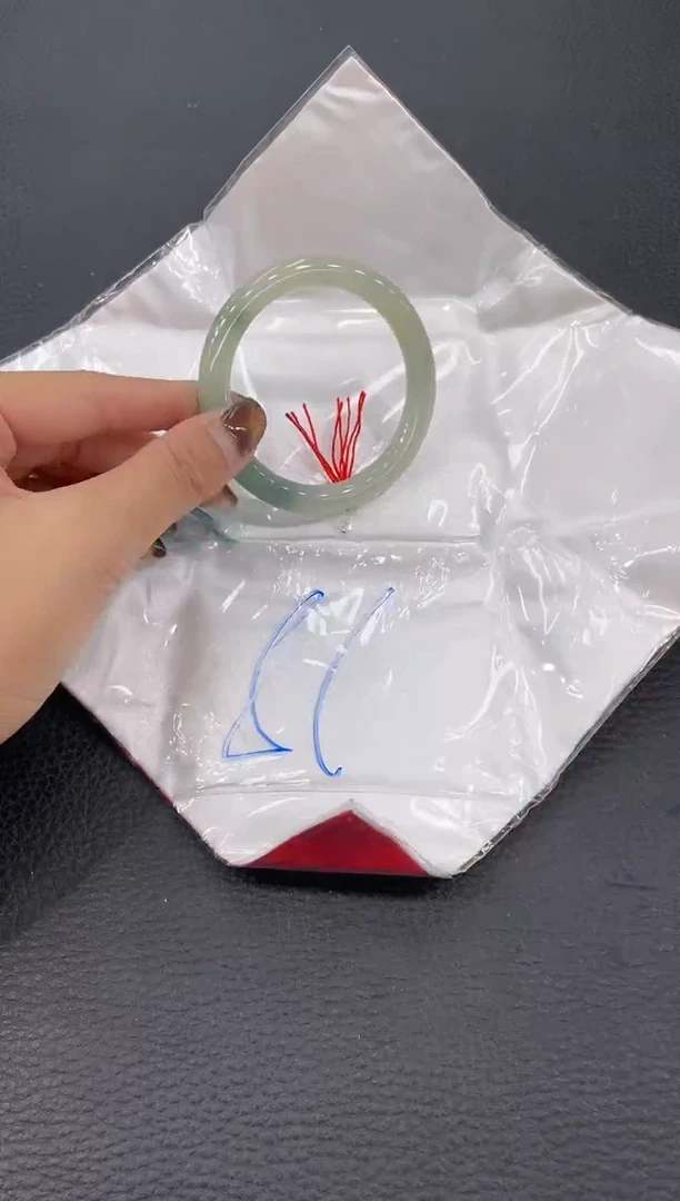 【闪购商品】翡翠手镯未镶嵌手镯