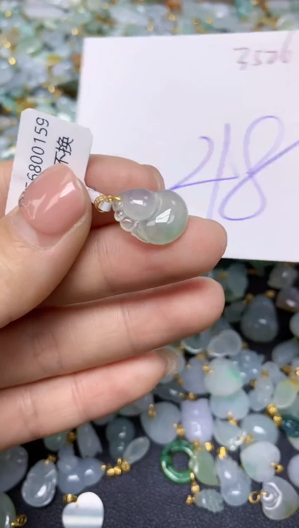 【闪购商品】翡翠挂件18K金镶嵌 天然翡翠A货