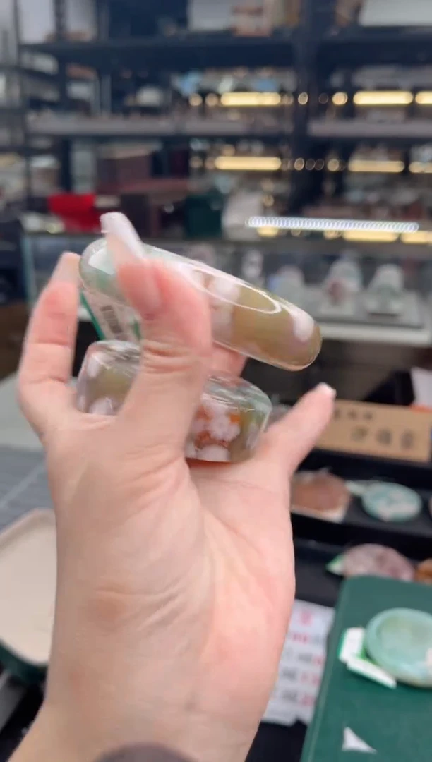 石英质玉手镯未镶嵌尘*丷圈口（赠品镯心）