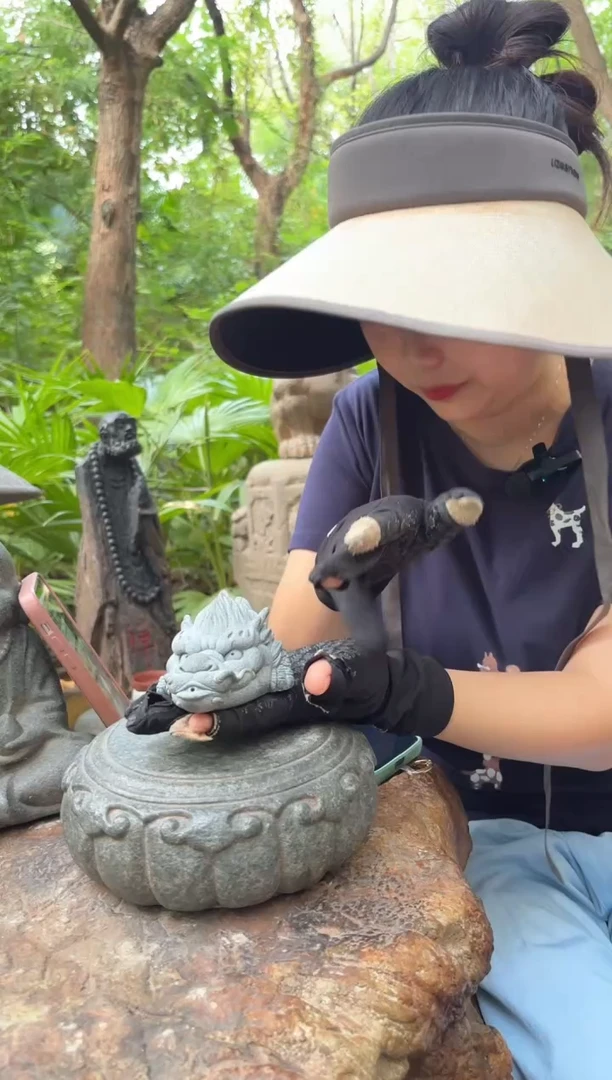人造石鱼化龙桌面摆件
