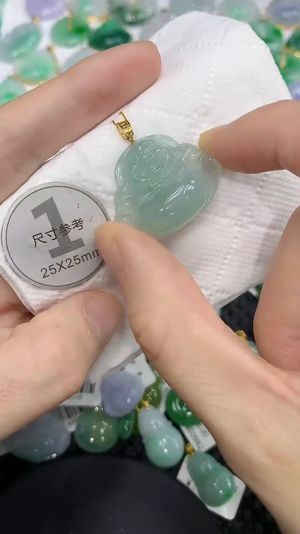 颈饰18K金镶嵌翡翠a货支持复检百元以上9元证书费自理