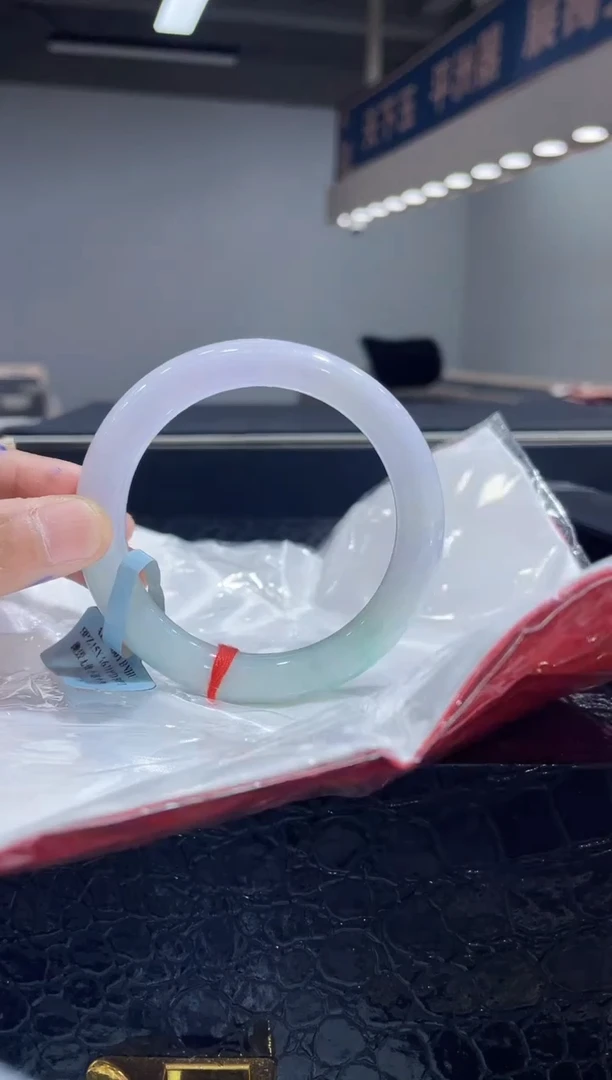 未镶嵌手镯翡翠2