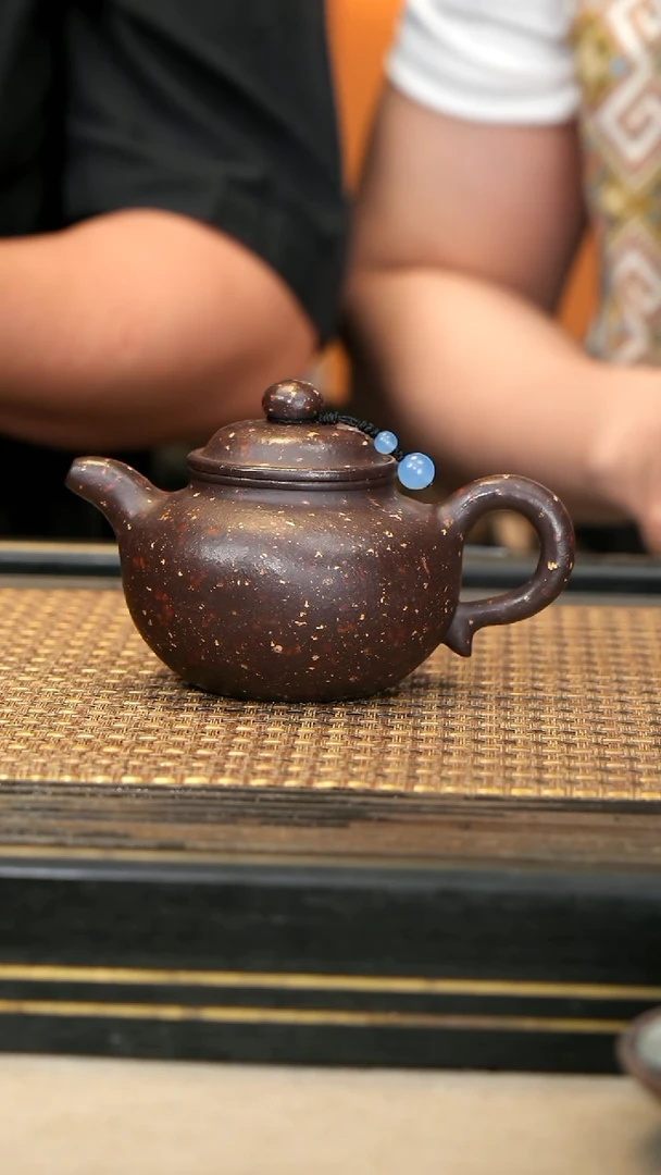 茶壶紫砂CHR54《莲子》红梅桂花砂