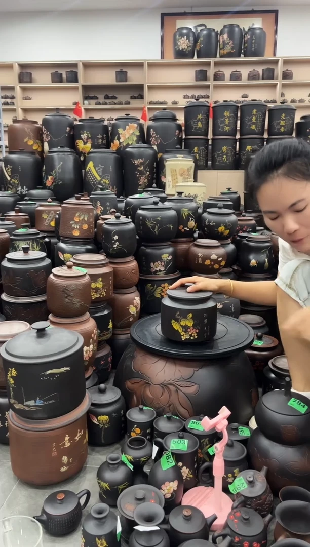 罐瑕疵茶叶罐  彩填德中   093