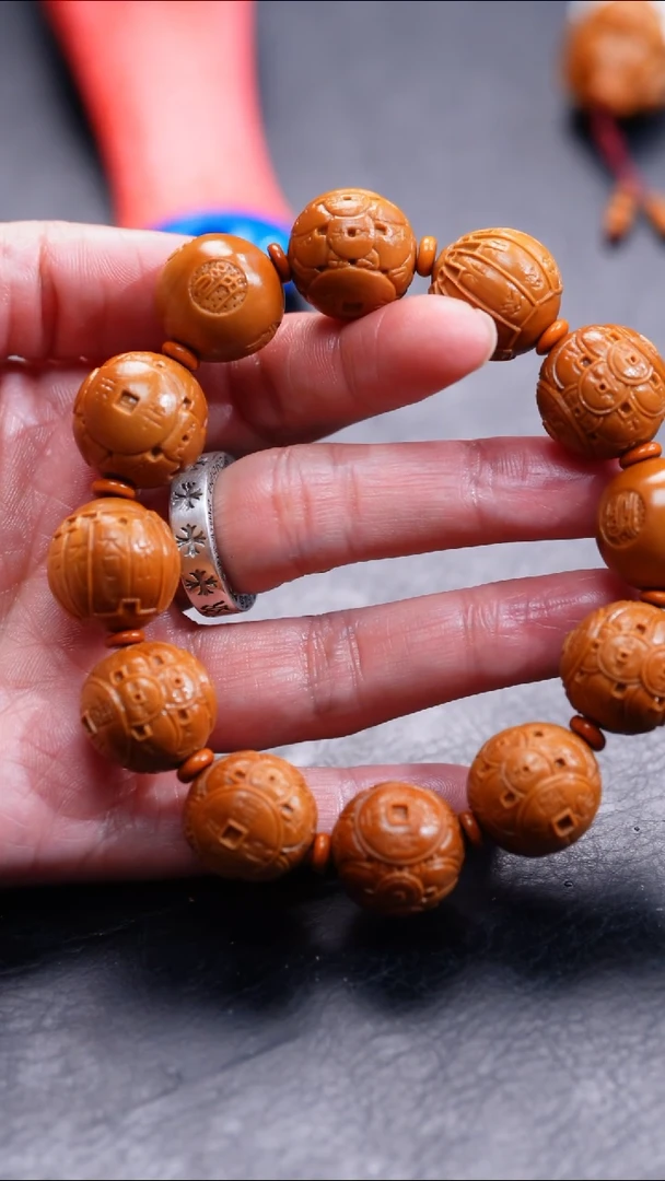 【闪购商品】橄榄核吊坠橄榄核