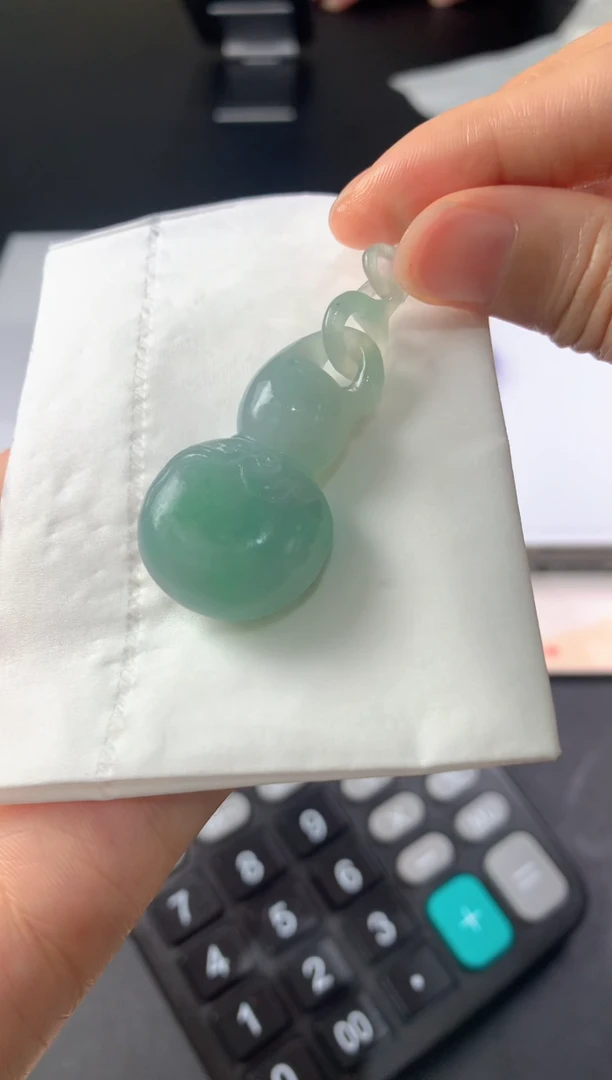 未镶嵌定制翡翠妙**严毛货抛光