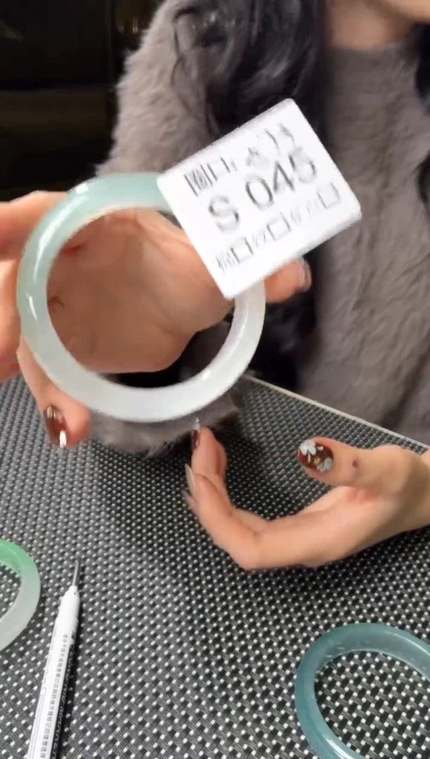 奔****?闪购玉石链接一物一拍S045