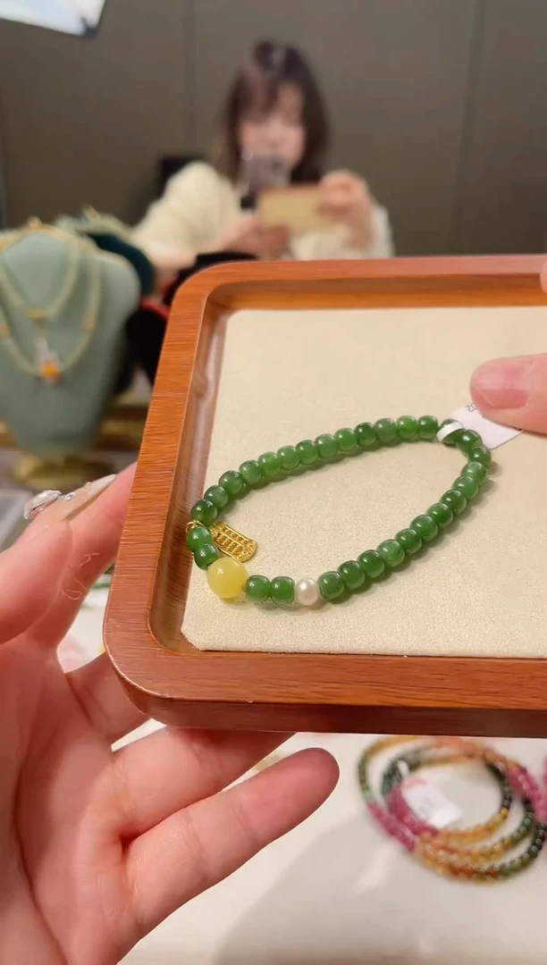 【闪购商品】和田玉手链未镶嵌cs