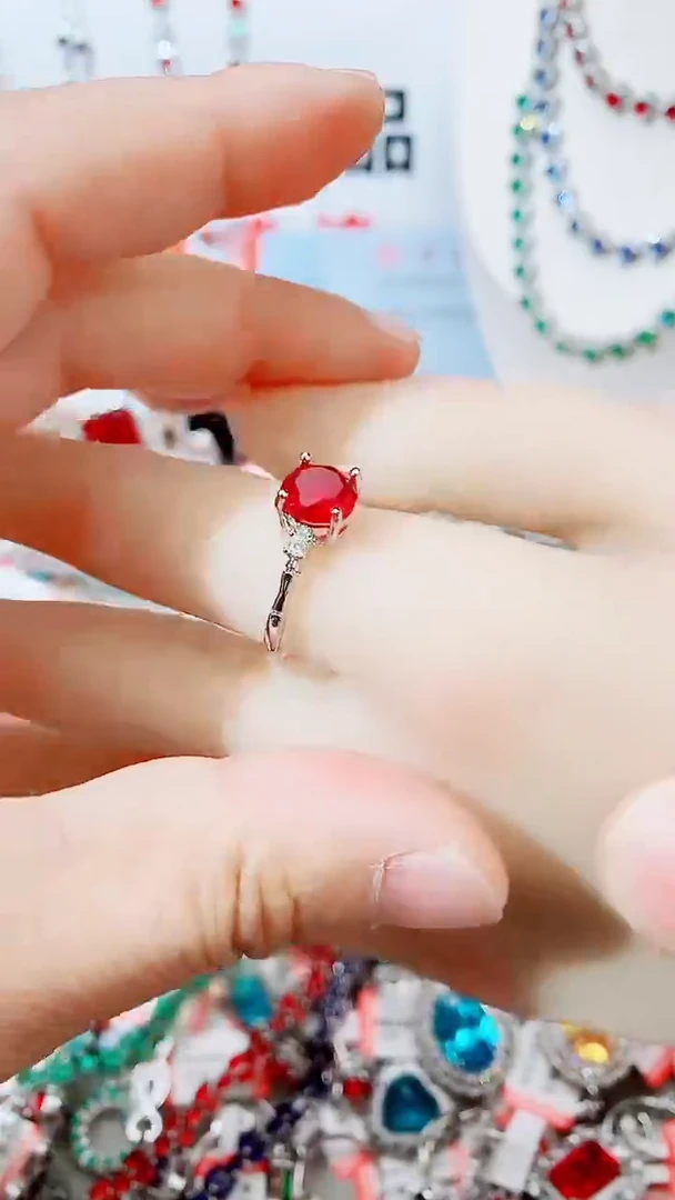 未镶嵌戒指红宝石