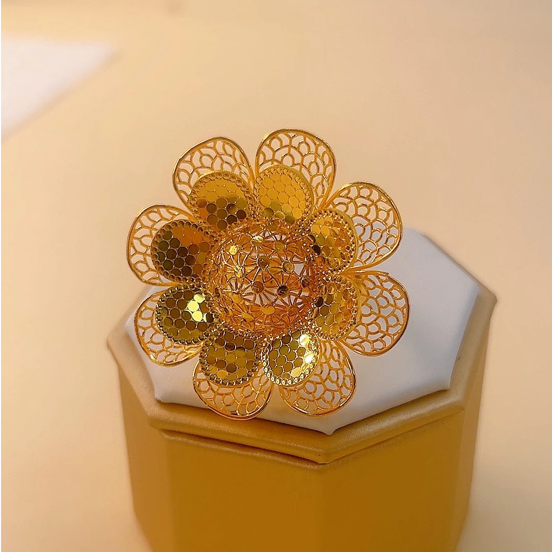 合金戒指 合金戒指 爆款时尚戒指 女款黄色复古青年女士戒指264号