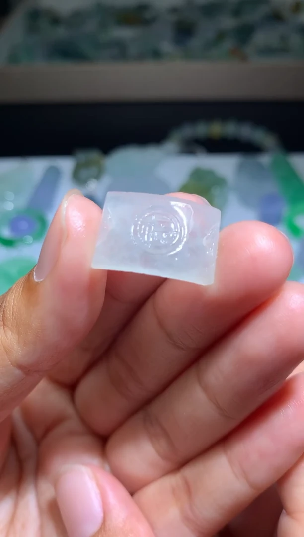 定制翡翠未镶嵌毛货