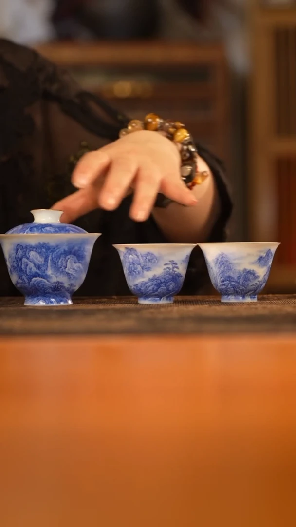 飞**耘己和与瓷景德镇陶瓷主人杯
