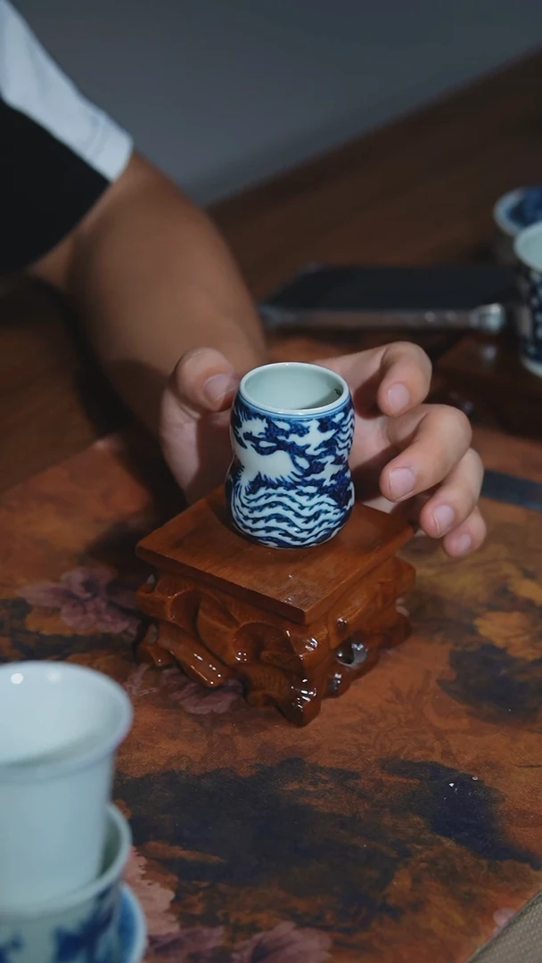 其他幽游居陶瓷成蕴窑双凤小花生杯