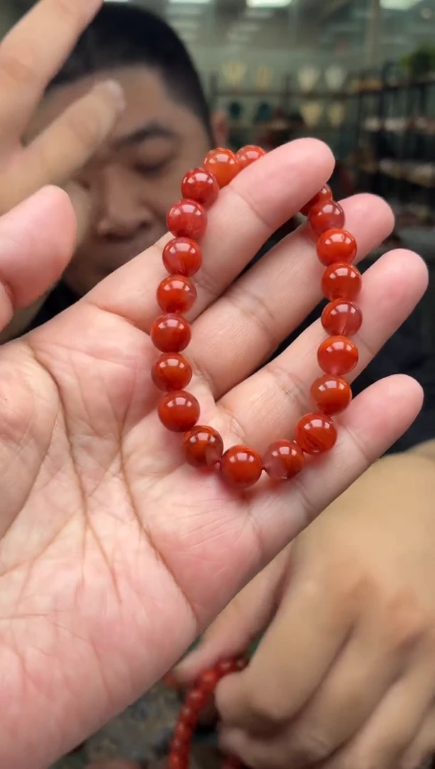 手串未镶嵌南红玛瑙单圈手串一条约9mm多样性发货