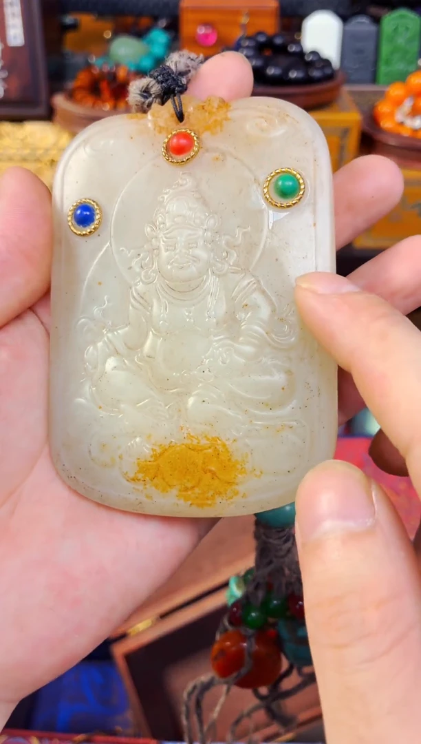 岫玉未镶嵌颈饰精品精品  独具韵味