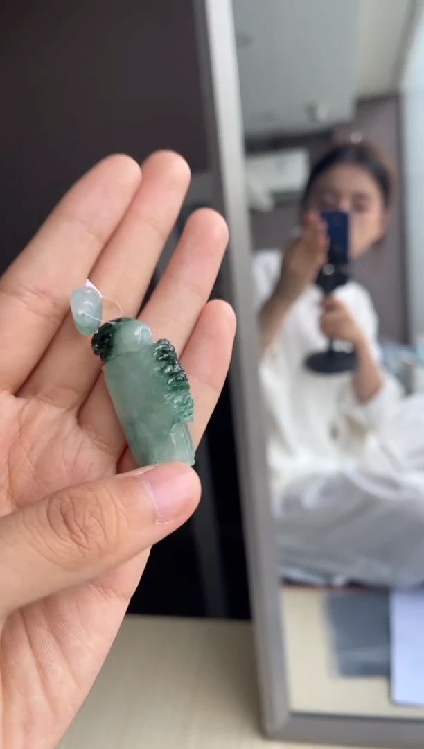 吊坠(不含链)未镶嵌翡翠天然缅甸A货翡翠