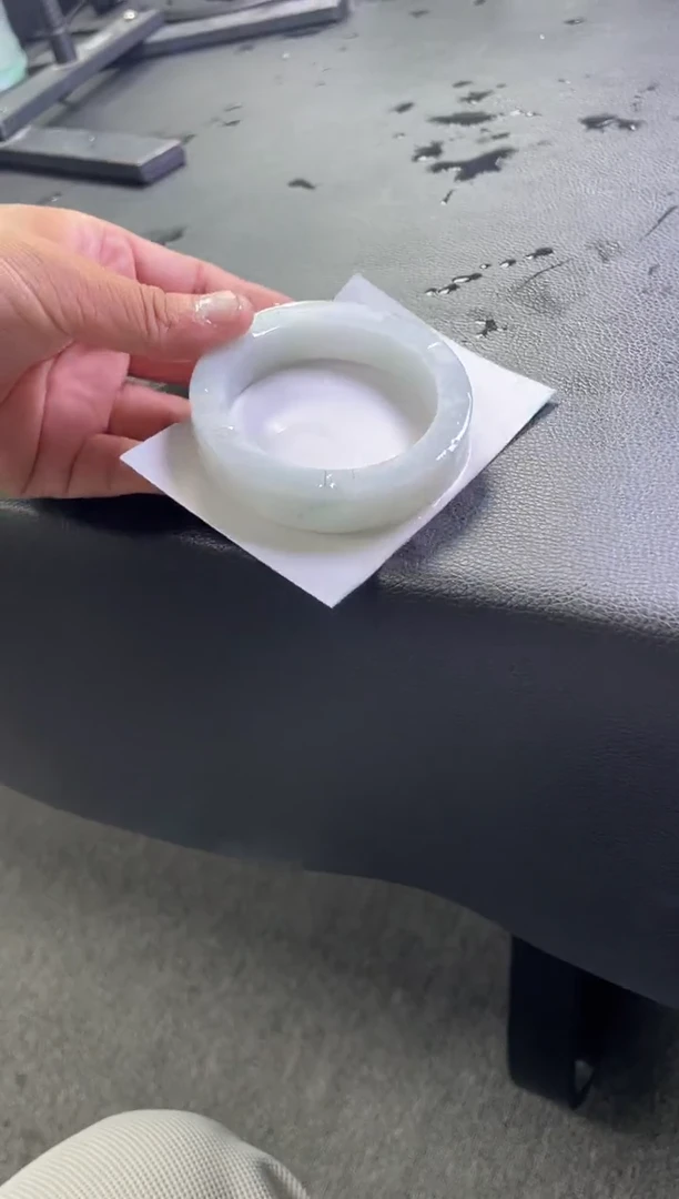 未镶嵌手镯定制翡翠手镯