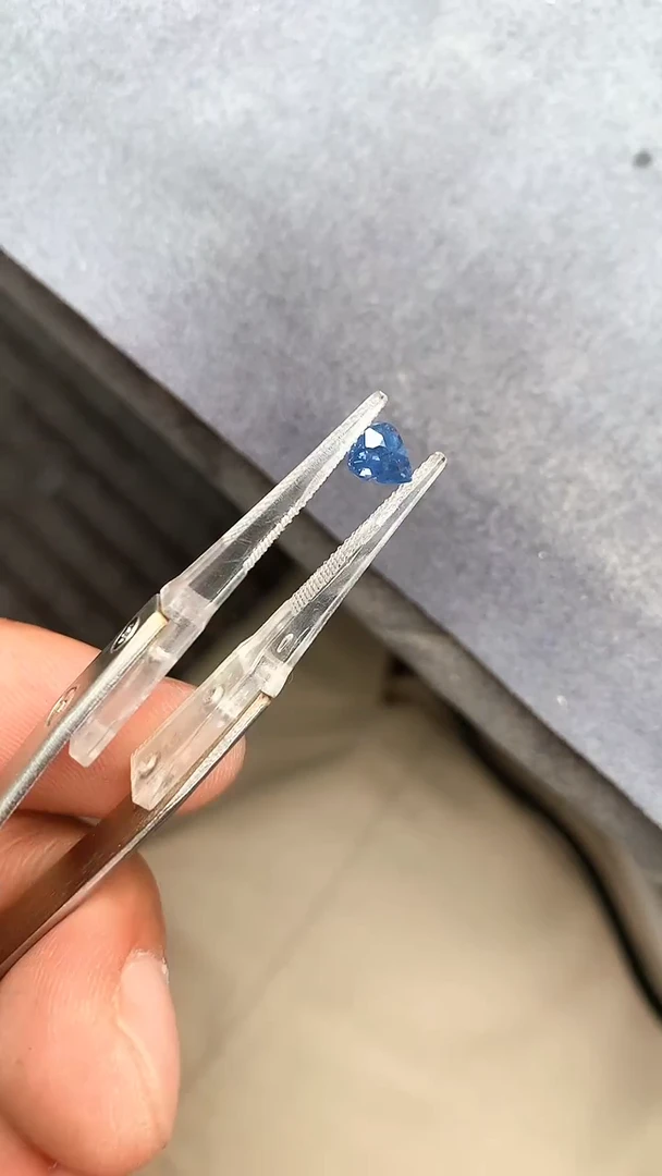 裸石未镶嵌尖晶石0.76ct