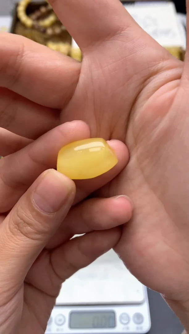 【闪购商品】琥珀珠宝奇石未镶嵌104琥珀蜜蜡花粉小坑